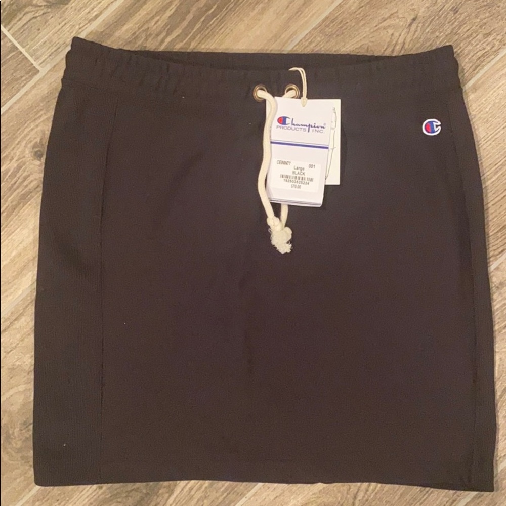 NWT champion skirt size I